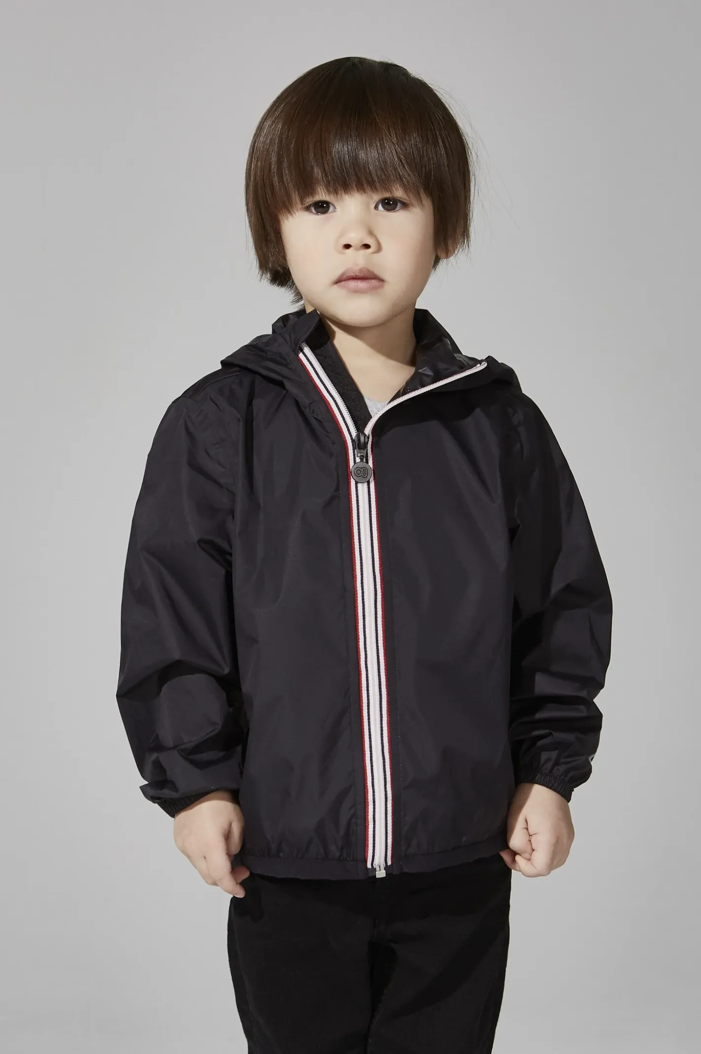08 Lifestyle - Sam Full Zip Packable Rain Jacket - Black