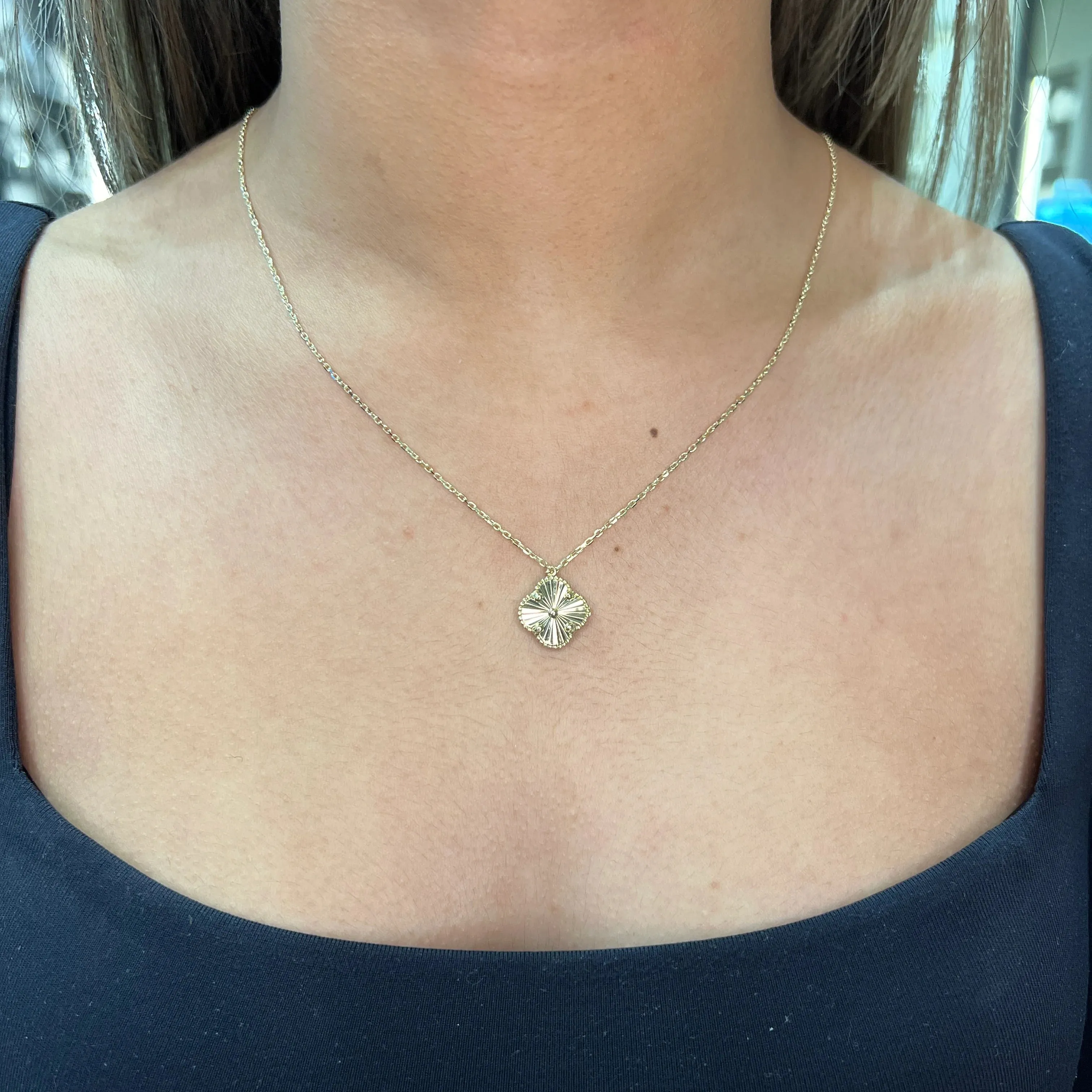10K Yellow Gold (18mm) Designer Clover Necklace