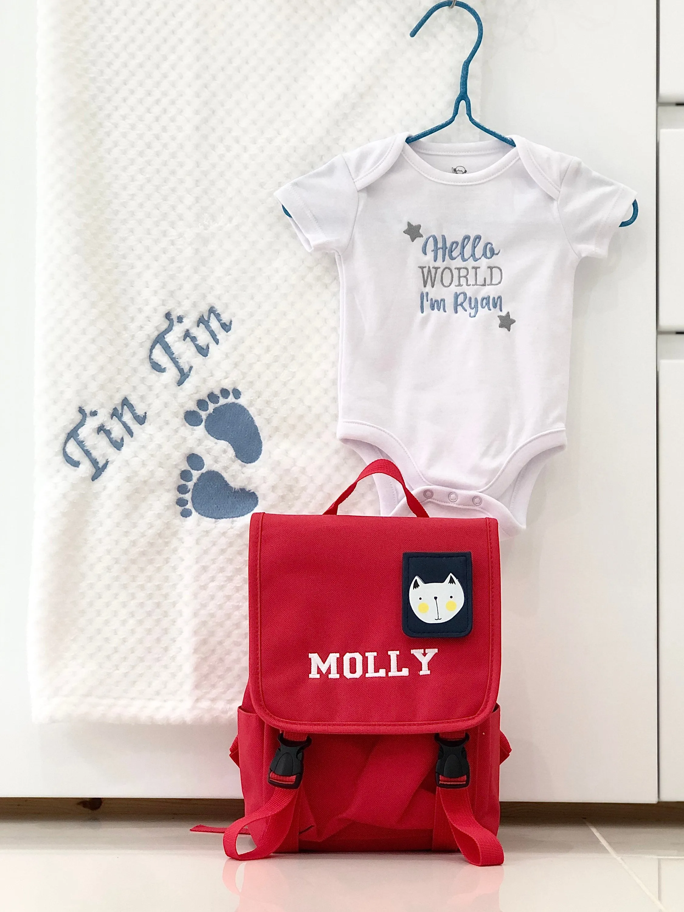 3-ITEMS Personalised Dog Backpack Rucksack Bag, Blanket & Bodysuit Bundle Gift Set