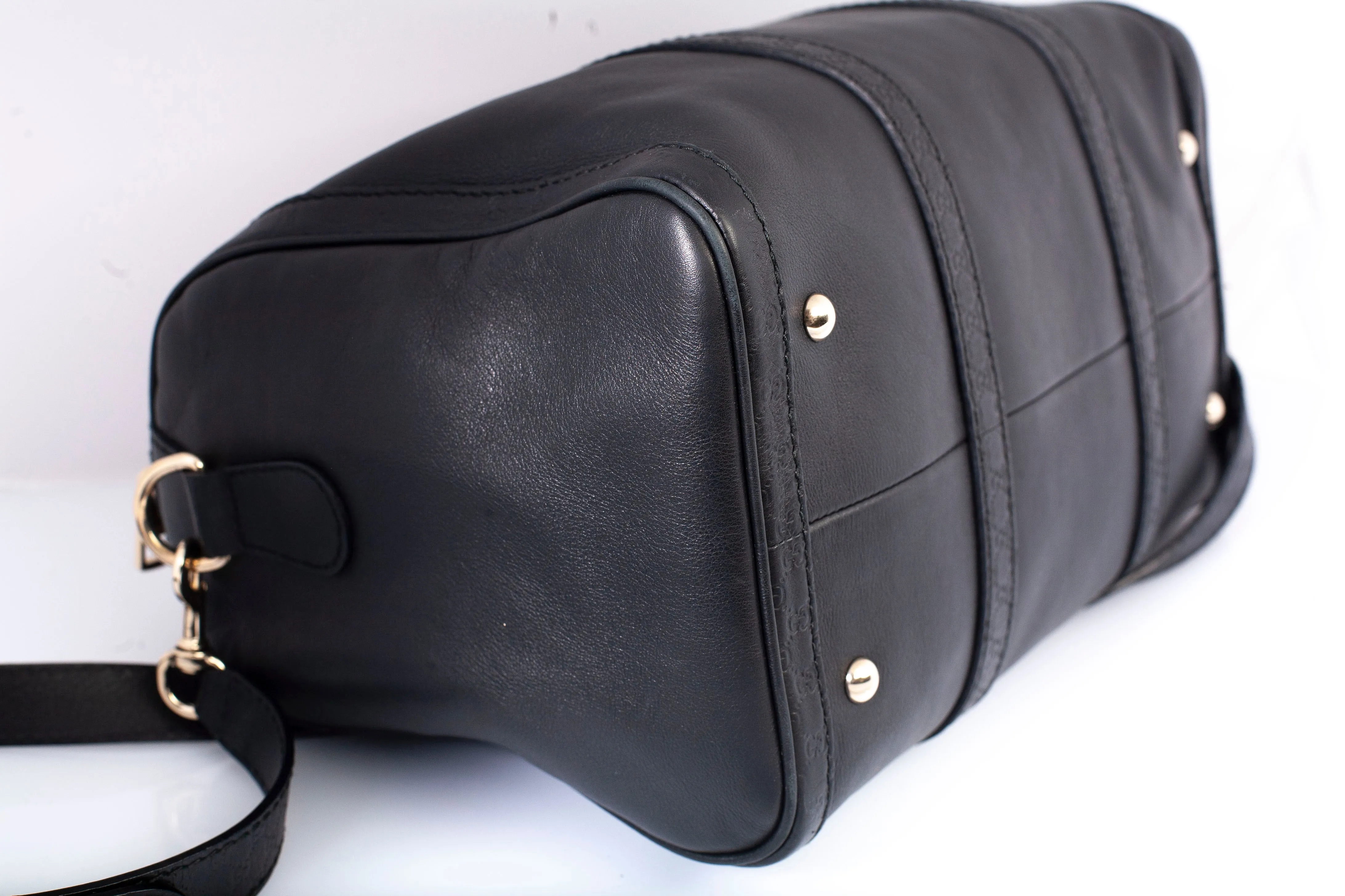 Authentic GUCCI Guccissima Trim Joy Medium Boston Black Leather Satchel