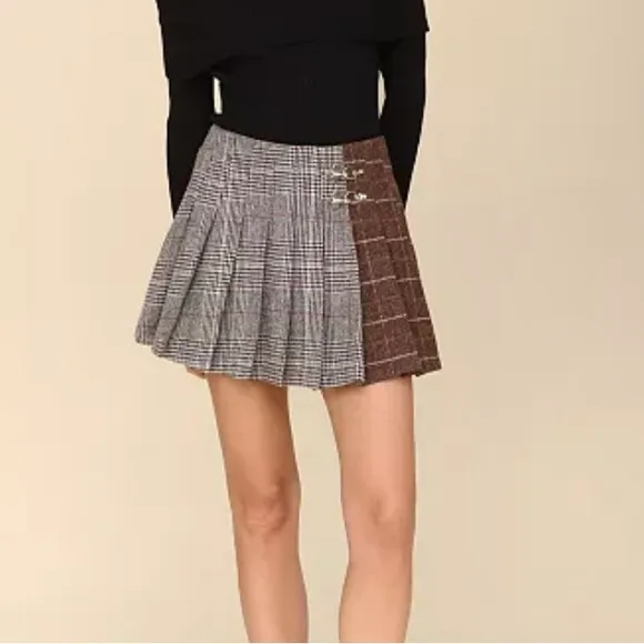 AVEN LES FILLES Plaid Pleated Skirt Size Medium Brown Gray