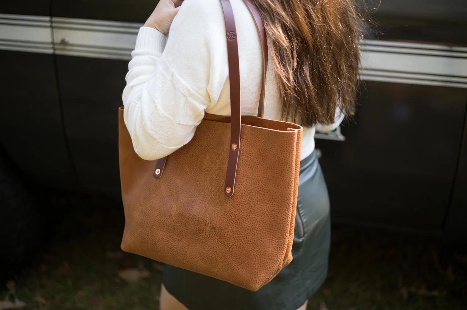 AVERY LEATHER TOTE BAG - SMALL - HONEY