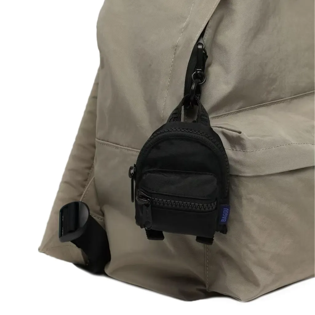 Baggu Backpack Charm, Black