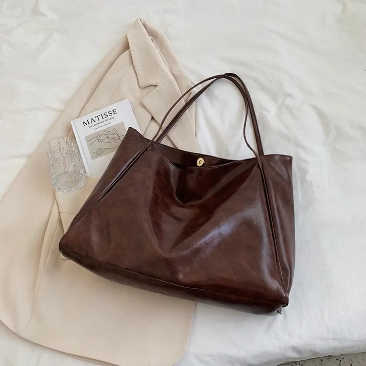 Blair | Chic Satchel with Timeless Vintage Appeal