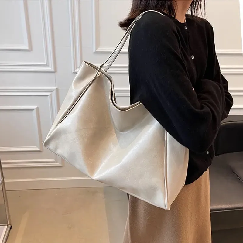 Blair | Chic Satchel with Timeless Vintage Appeal