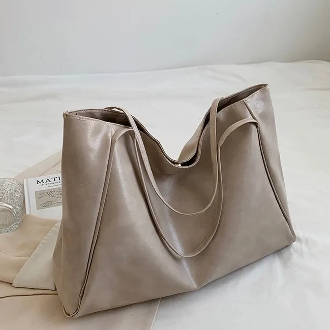 Blair | Chic Satchel with Timeless Vintage Appeal