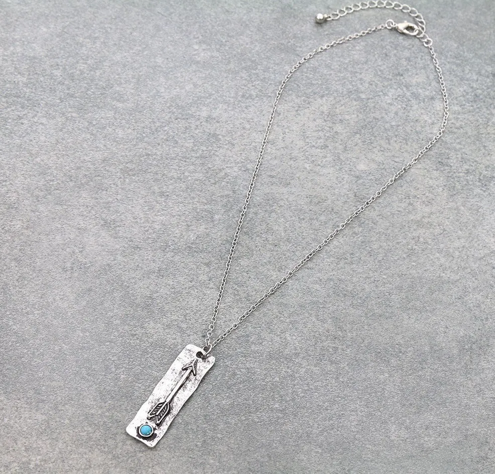 Calhoun Link Chain Necklace With Rectangle Arrow Pendant - 18"