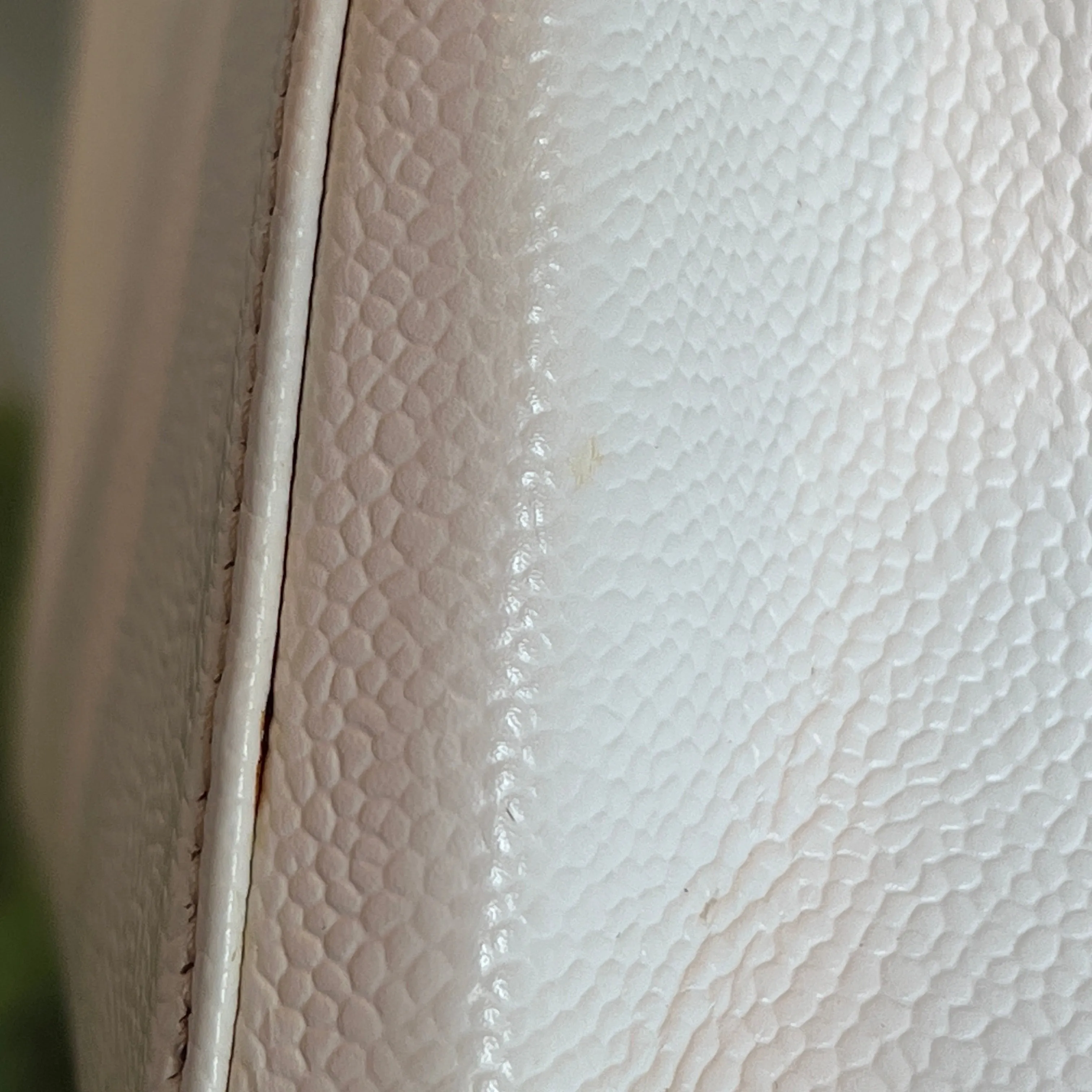 CHANEL White Caviar Leather Wood Top Handle Coco Mark Satchel