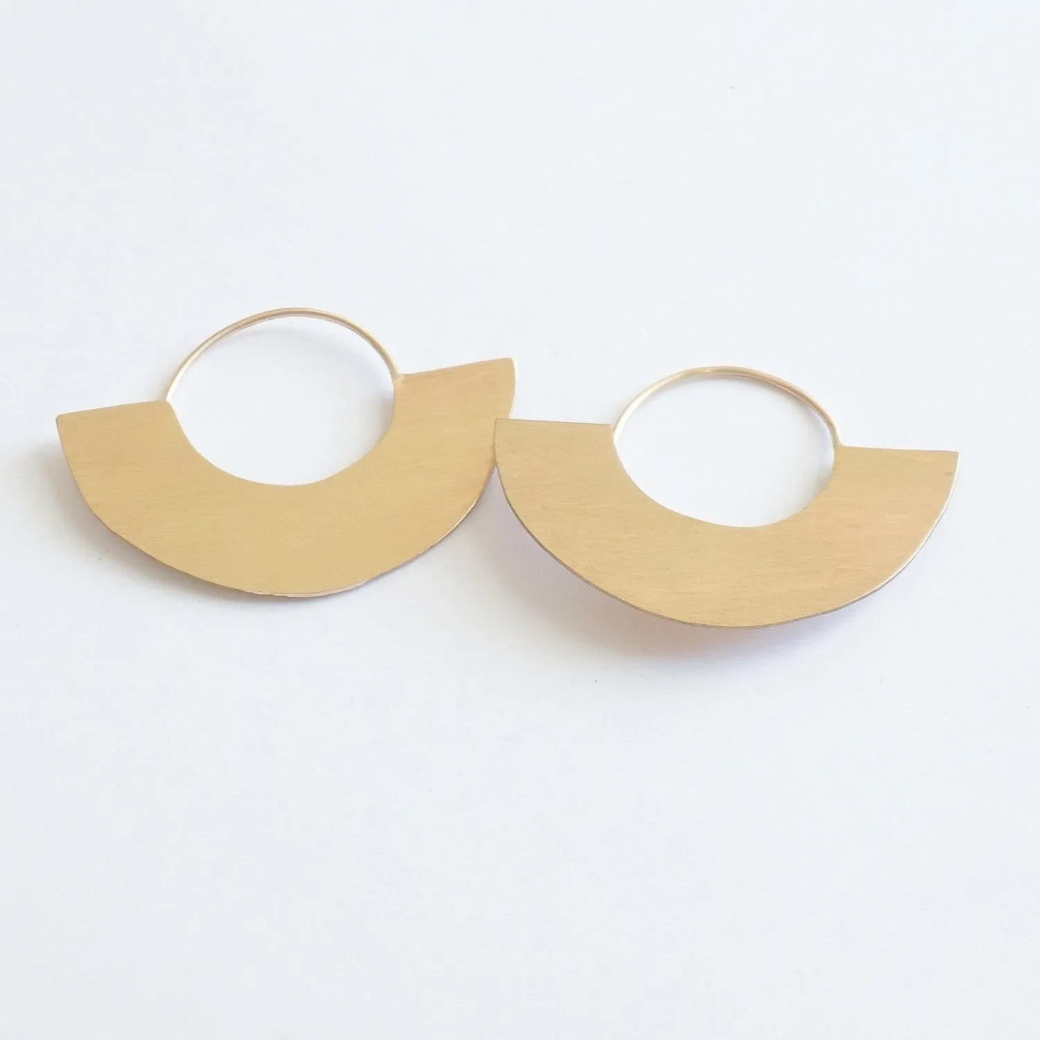 Chic Minimalist Half Circle Hand-Made Dangle Hoop Earrings - 0271