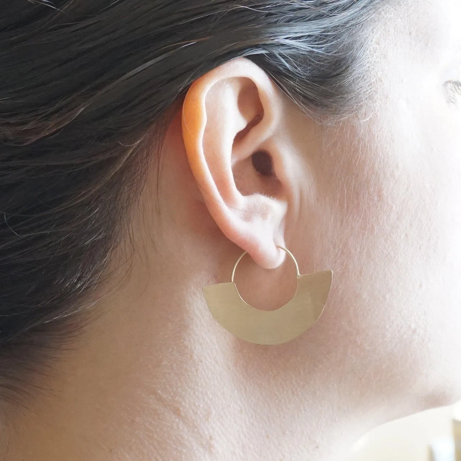 Chic Minimalist Half Circle Hand-Made Dangle Hoop Earrings - 0271