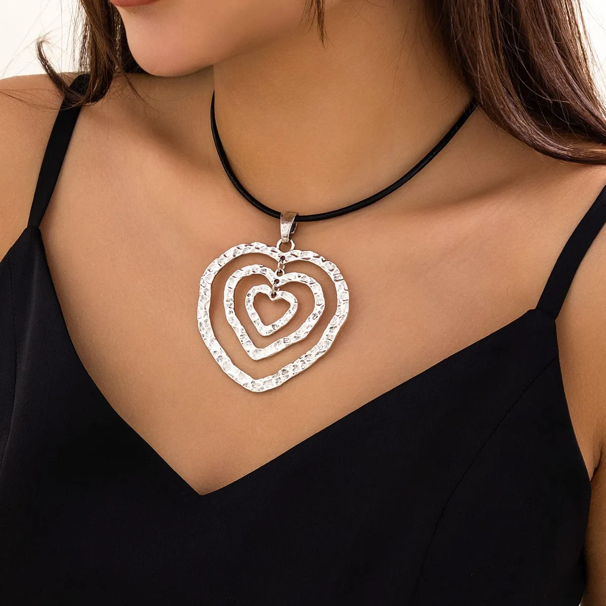 Chic PU Leather Triple Heart Pendant Necklace