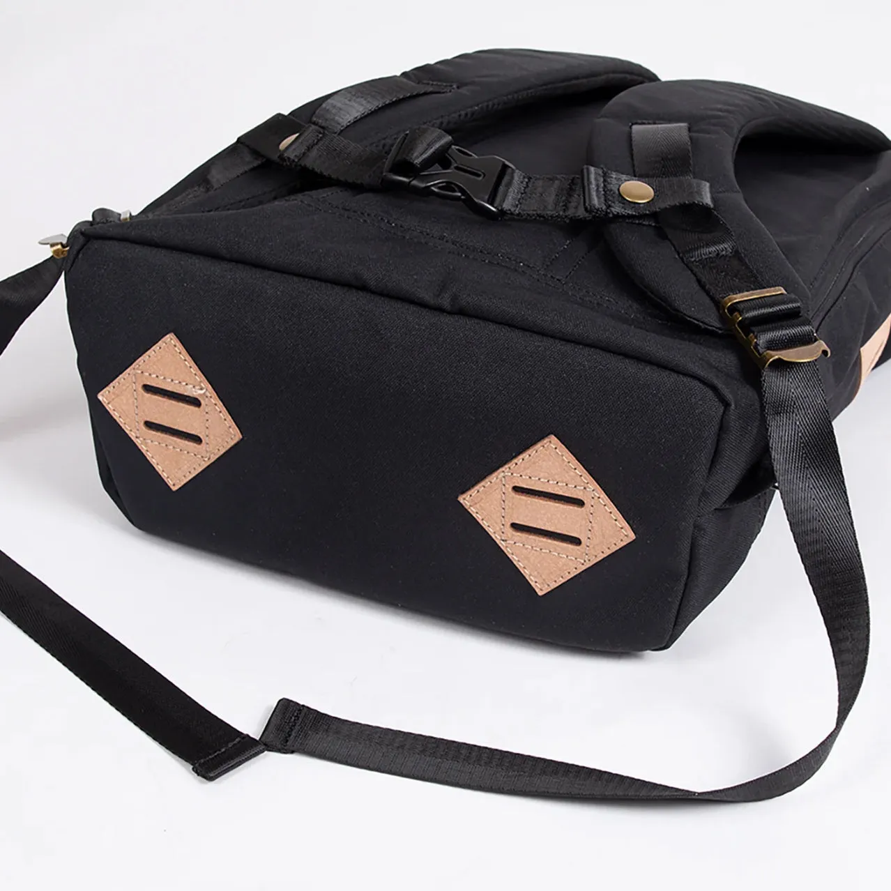 Christopher Reborn Backpack Camel