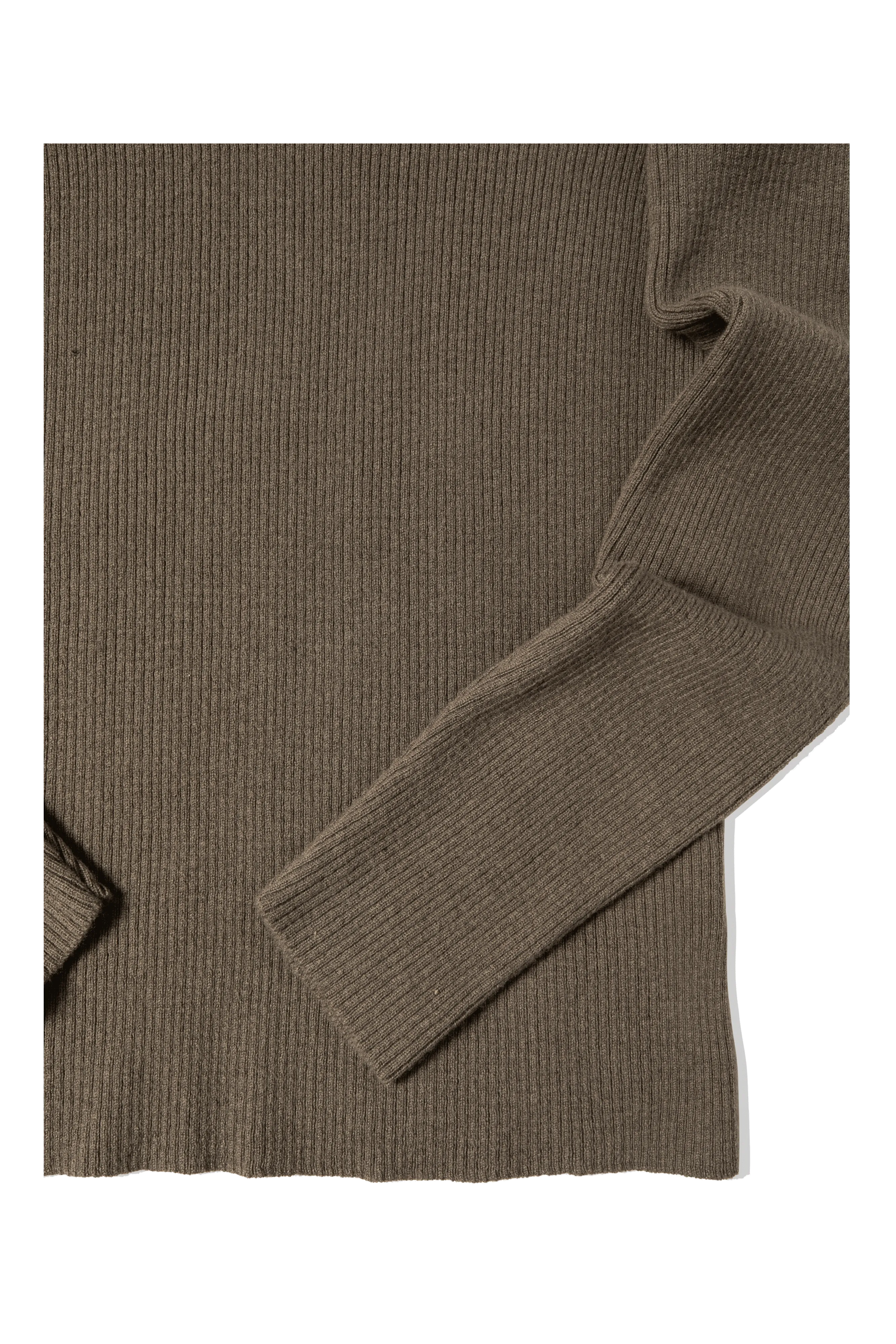 Compact Roundneck