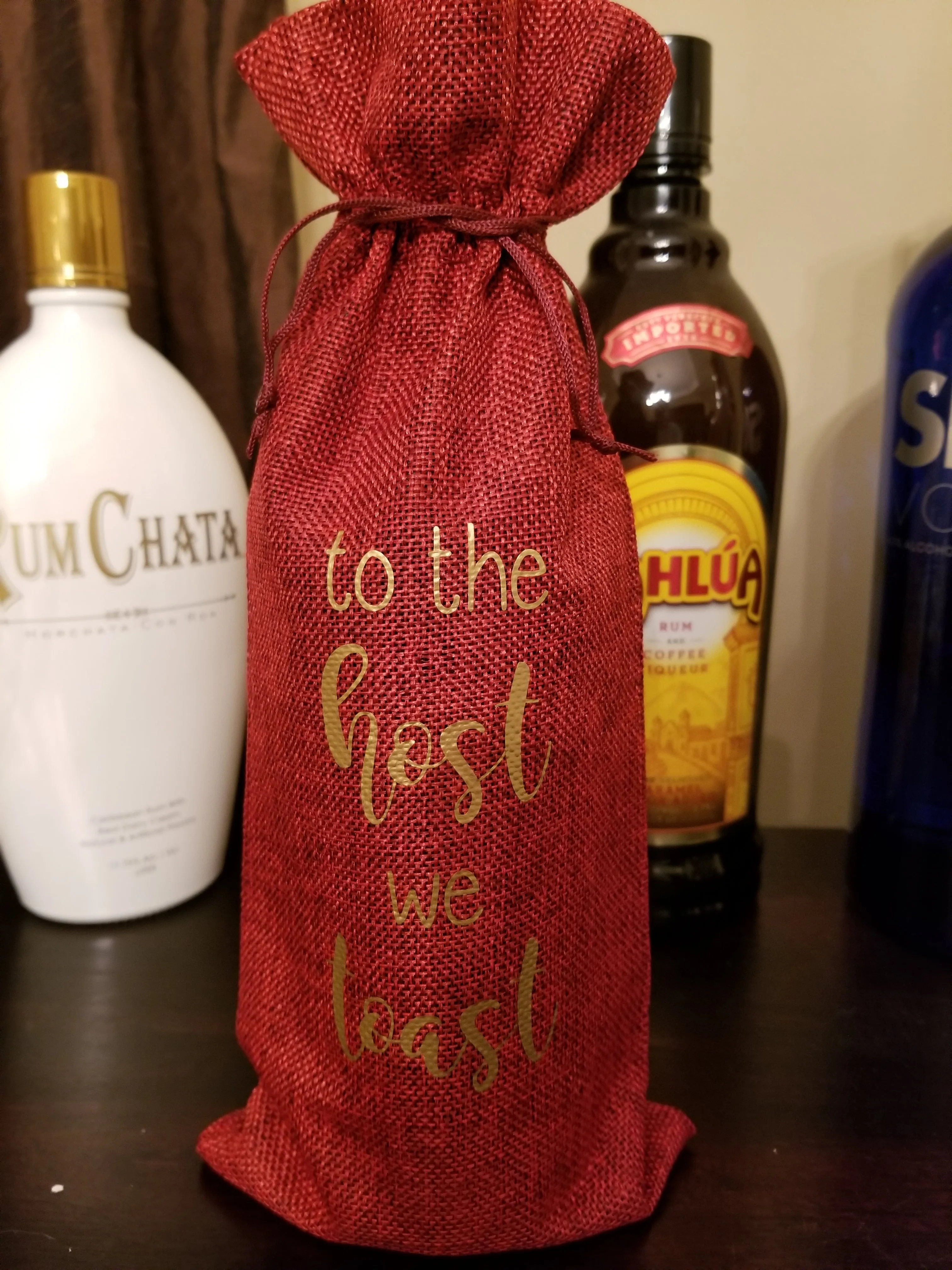 Custom/Personalized Jute Wine Bag - To the host we toast