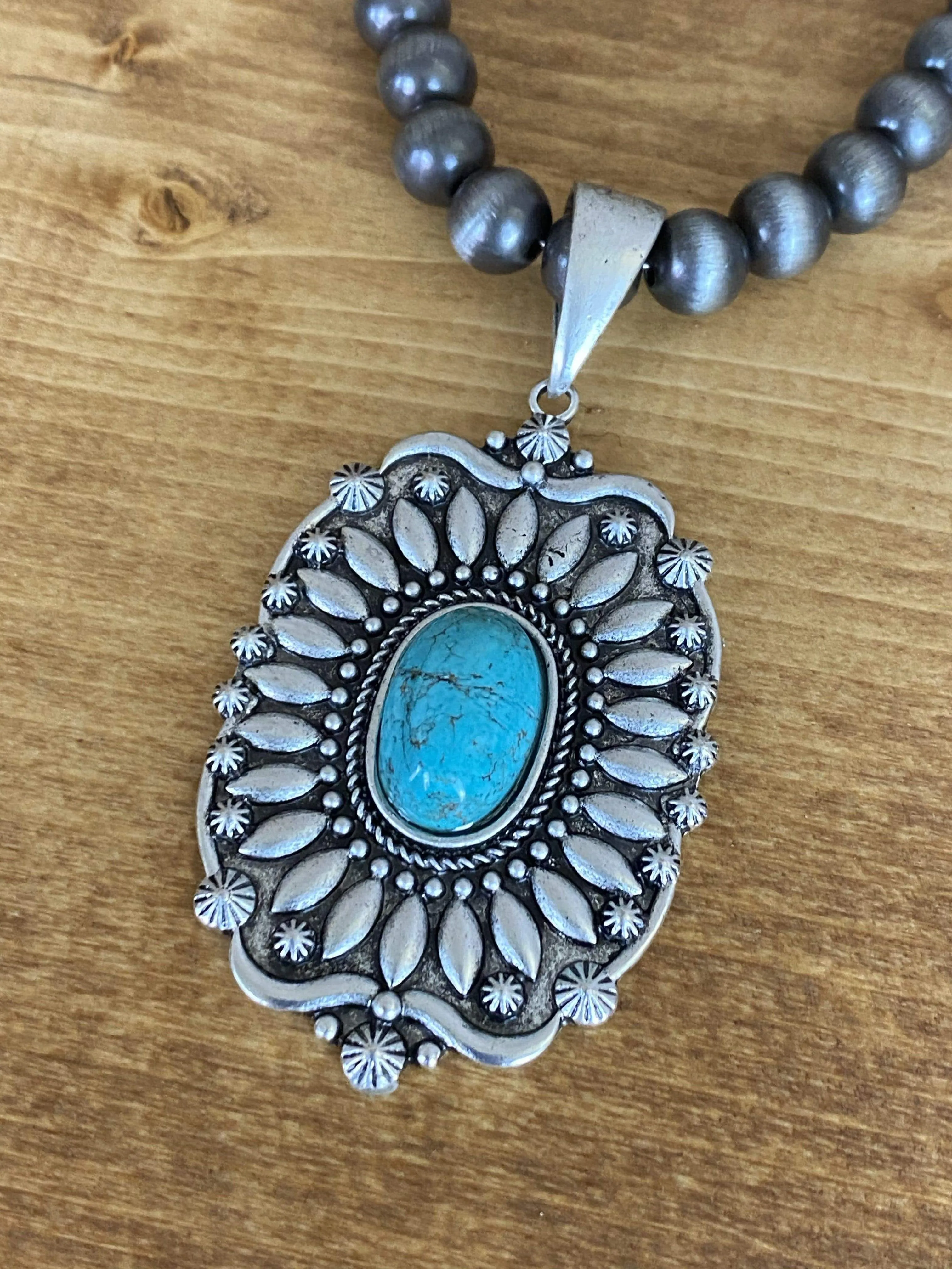 Darla Fashion Silver Pendant Necklace