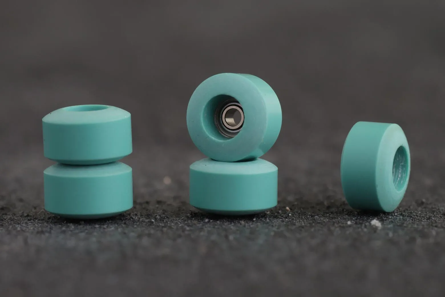 Dirty FB illPills - Palm Green Urethane Fingerboard Wheels (70D Street Shape)