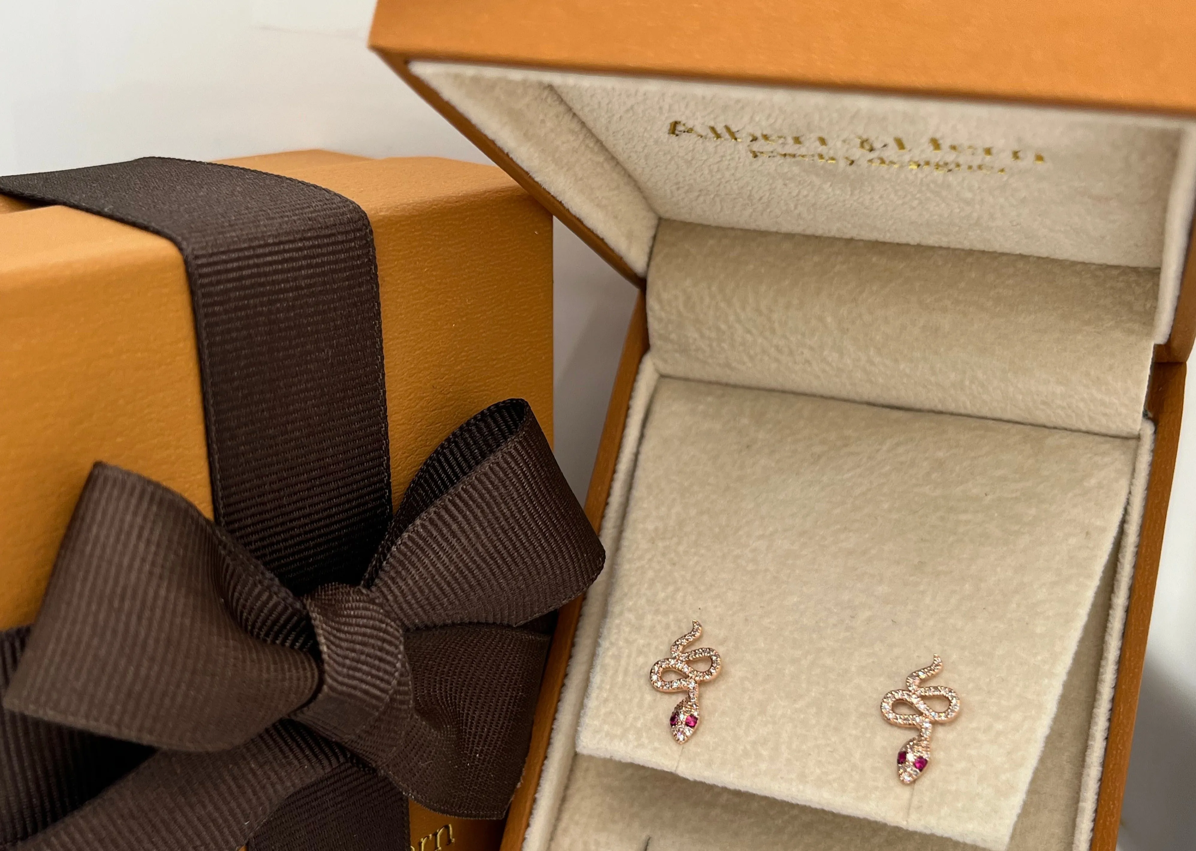 Earrings 14kt Gold Snake Diamonds & Ruby Eyes
