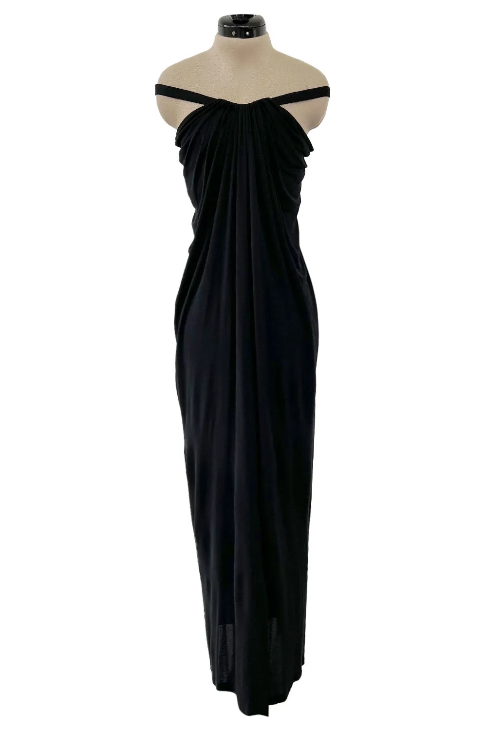 Easy to Wear 1970s Yuki Couture On or Off Shoulder Black Silk Jersey Draped Dress