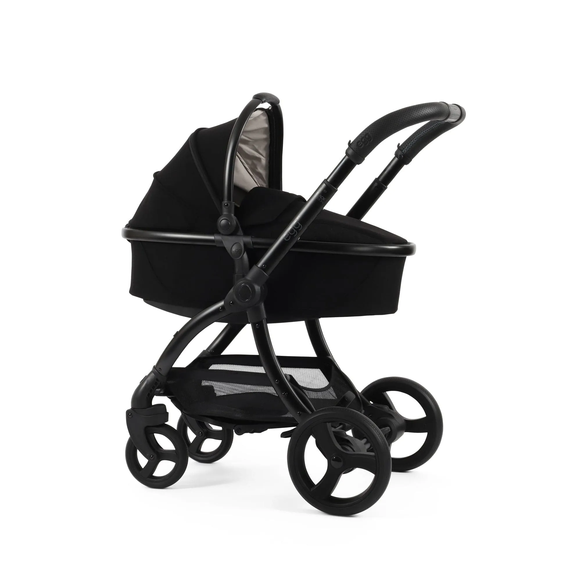 Egg 3 Luxury Pebble 360 PRO 2 Travel System - Black Edition