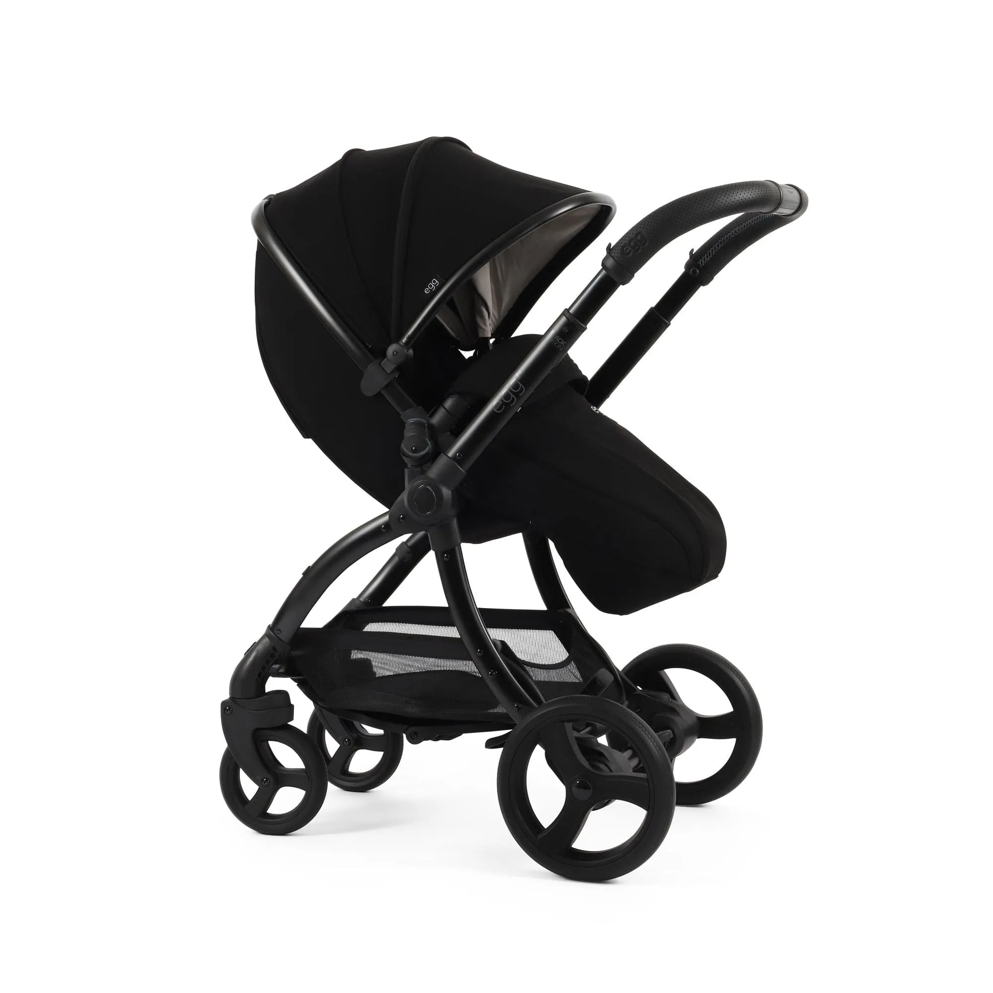 Egg 3 Luxury Pebble 360 PRO 2 Travel System - Black Edition
