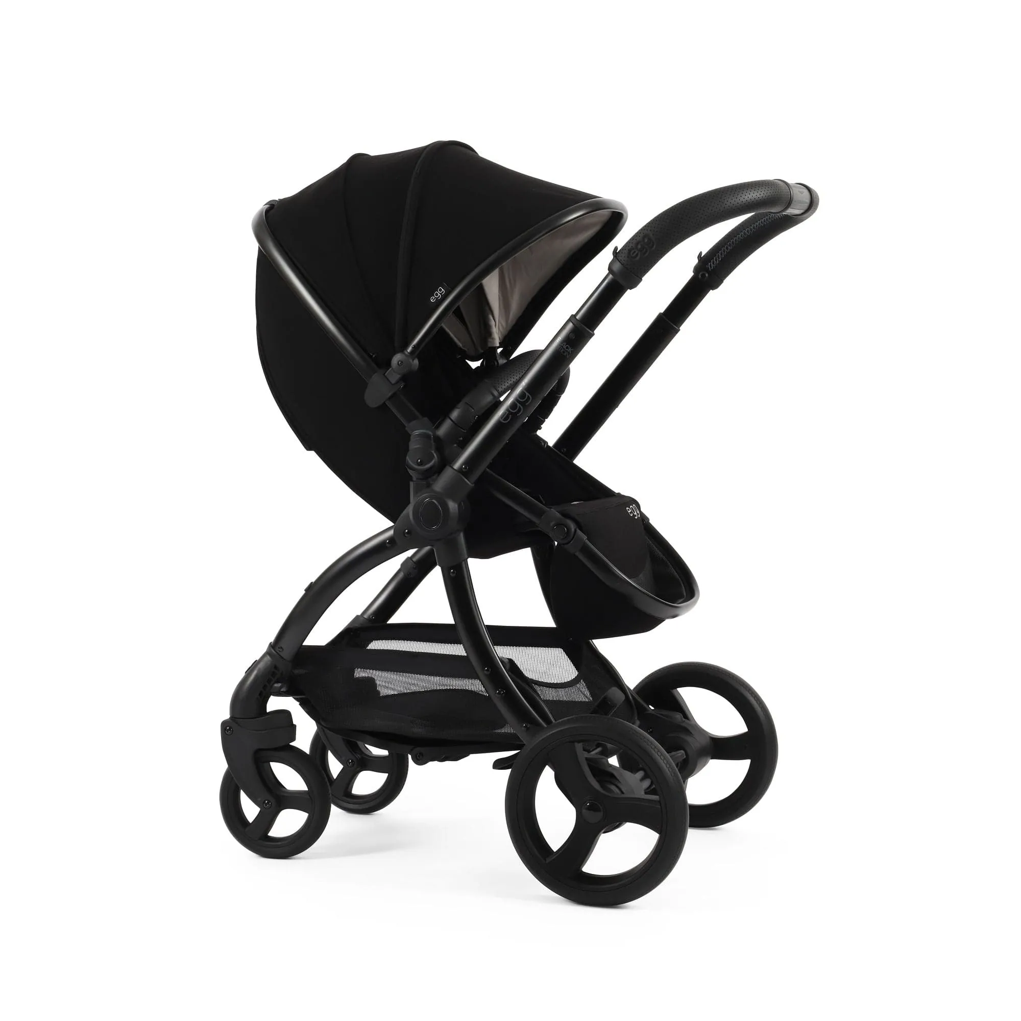 Egg 3 Luxury Pebble 360 PRO 2 Travel System - Black Edition