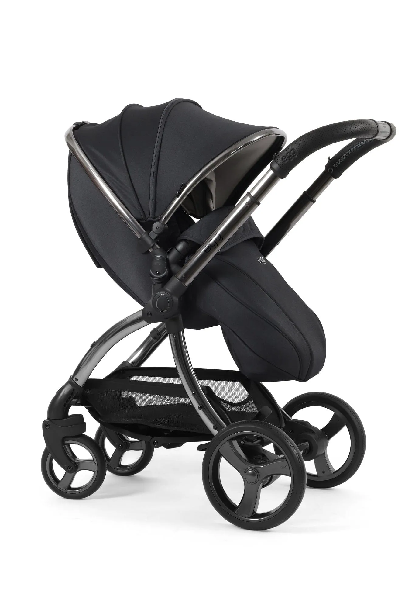 Egg 3 Luxury Pebble 360 PRO 2 Travel System - Carbonite