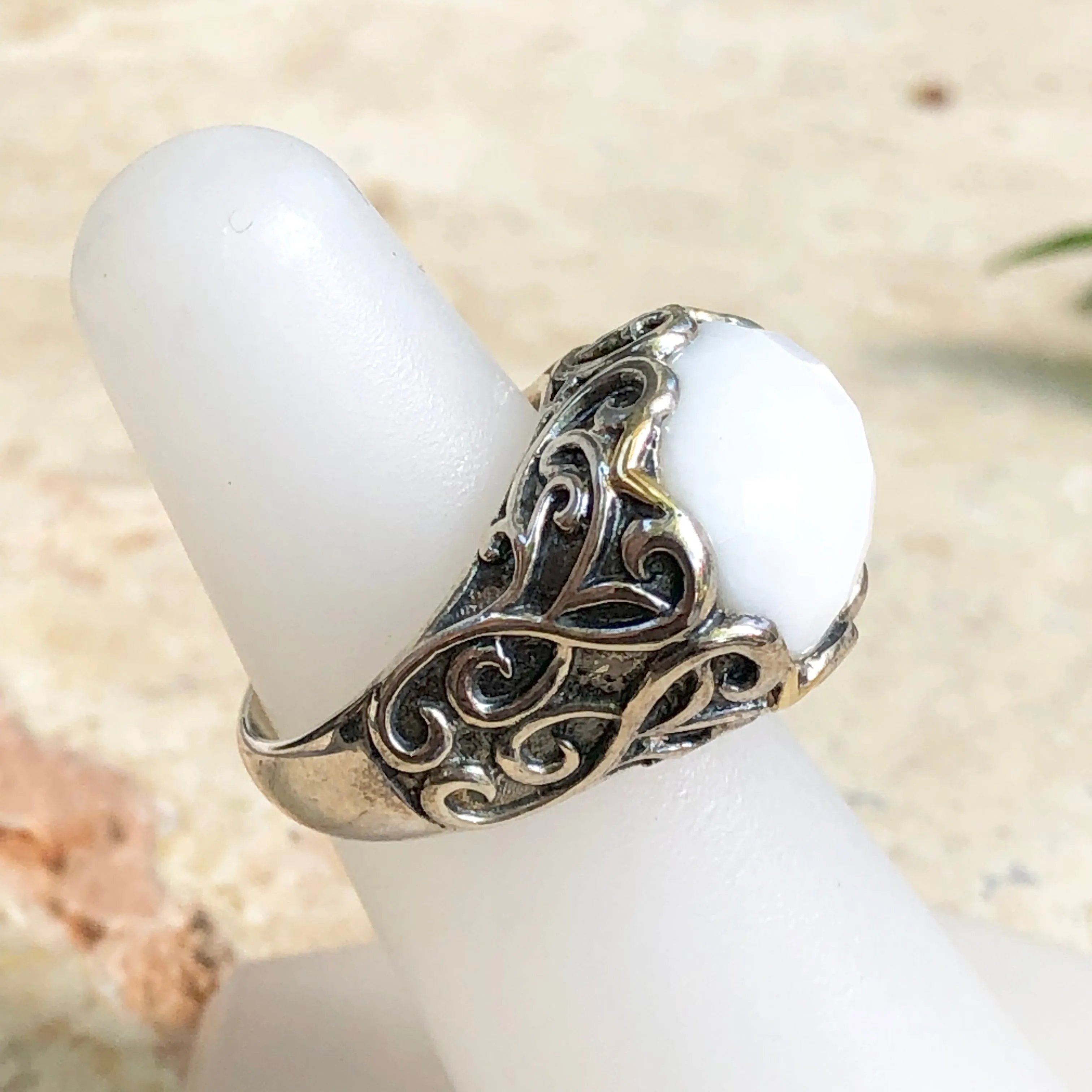 Estate Samuel B 14KT Yellow Gold   Sterling Silver White Agate Ring