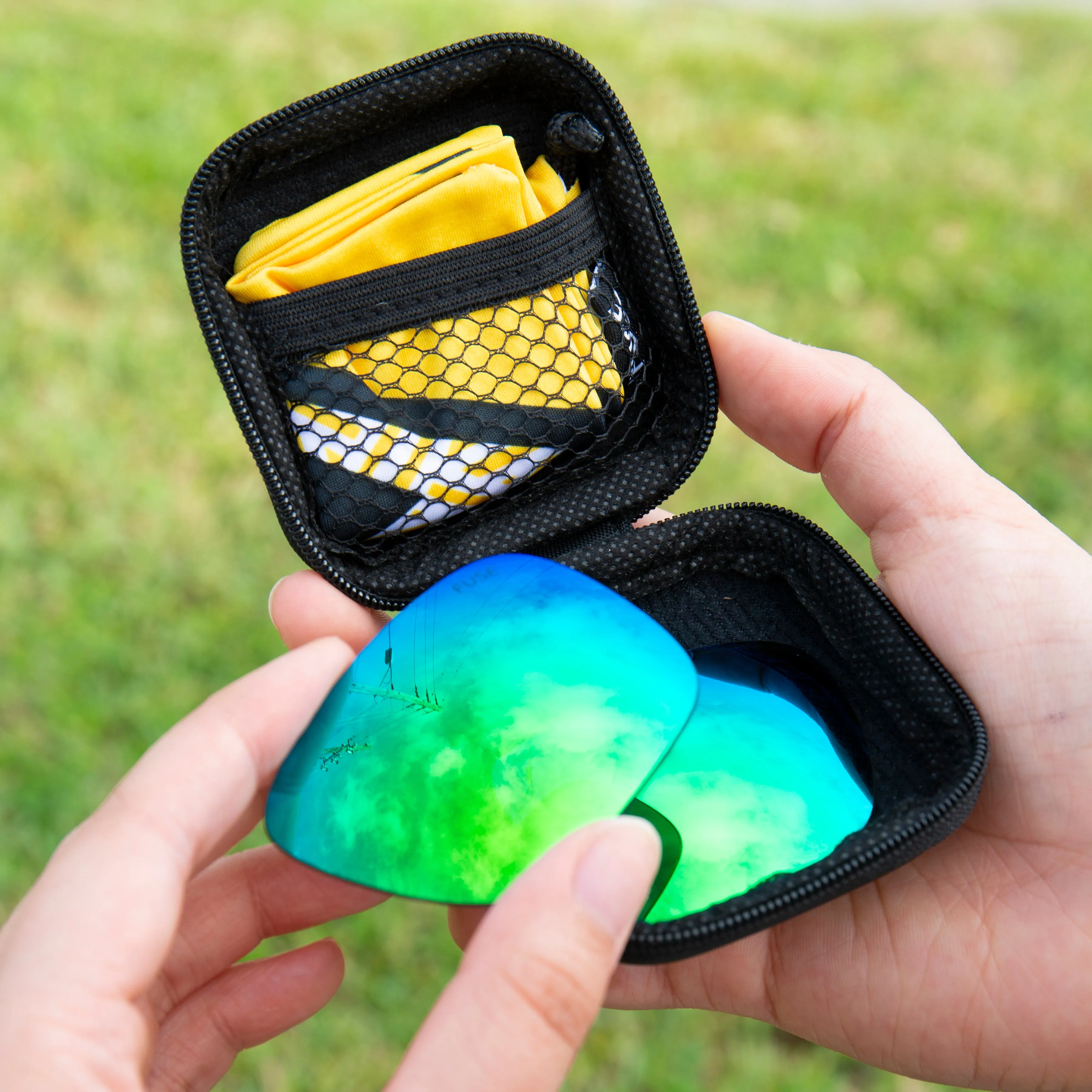 Extra Fuse Lenses Zipper Case