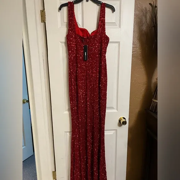 Fashion Nova Alora Sequin Maxi Dress - Red