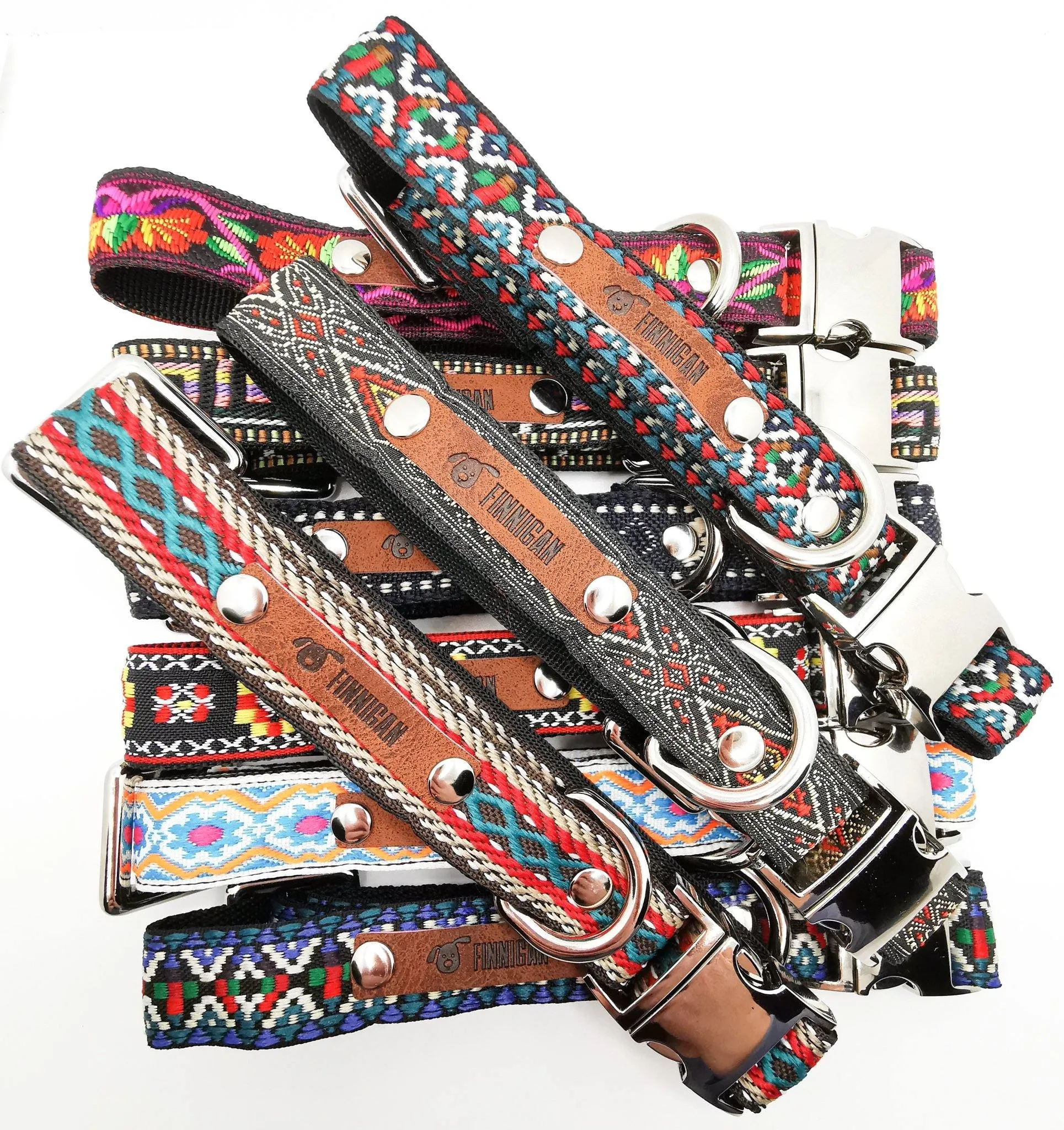 Finnigan Designer Dog Collar (Distinctive Collection) Medium