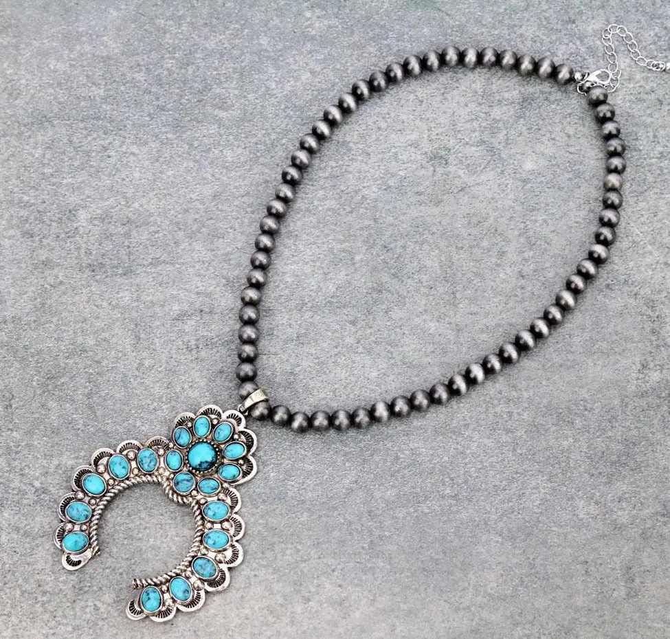 Fiona Fashion Navajo Necklace with Naja Pendant
