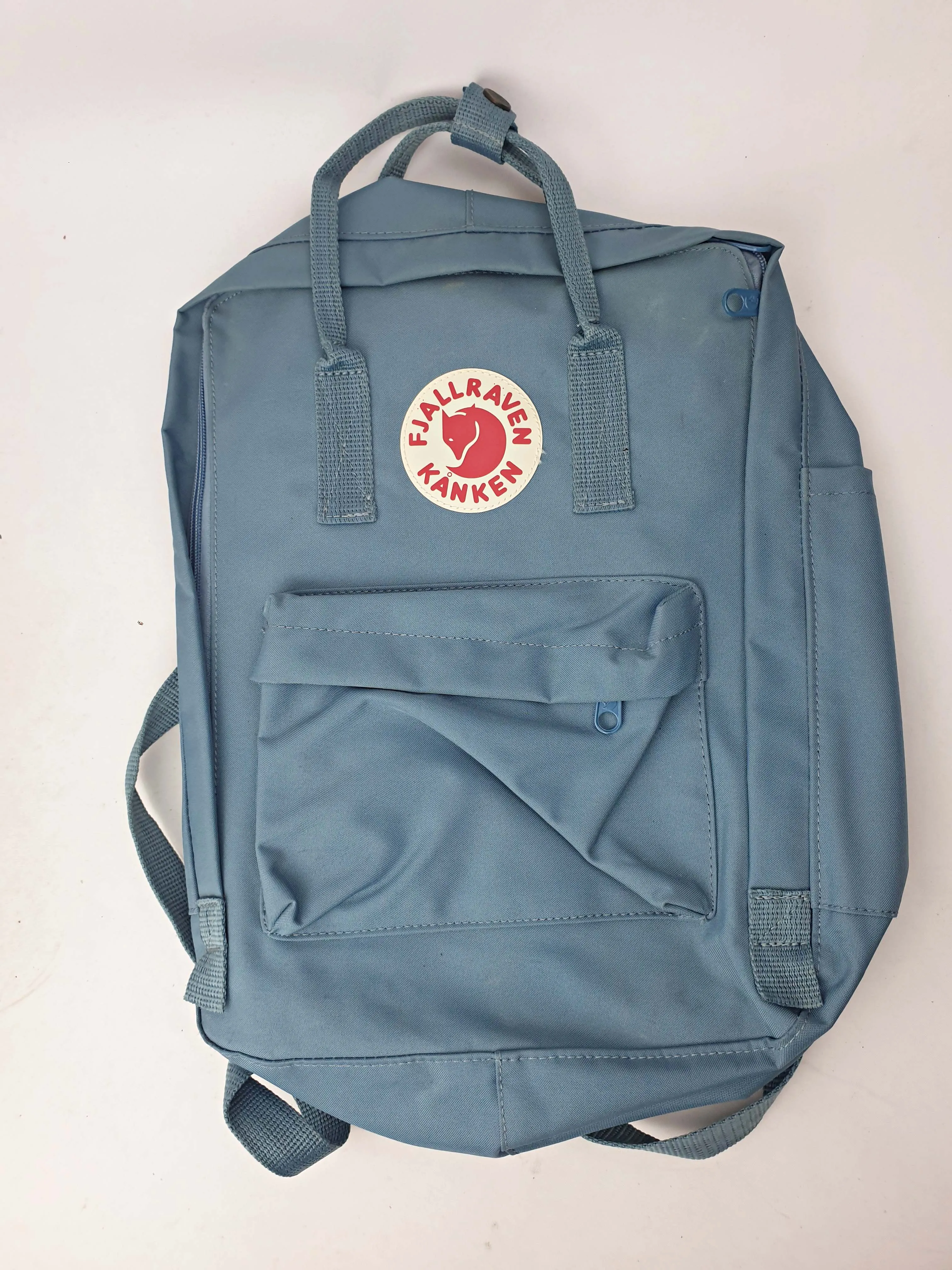 Fjallraven Kanken medium blue backpack