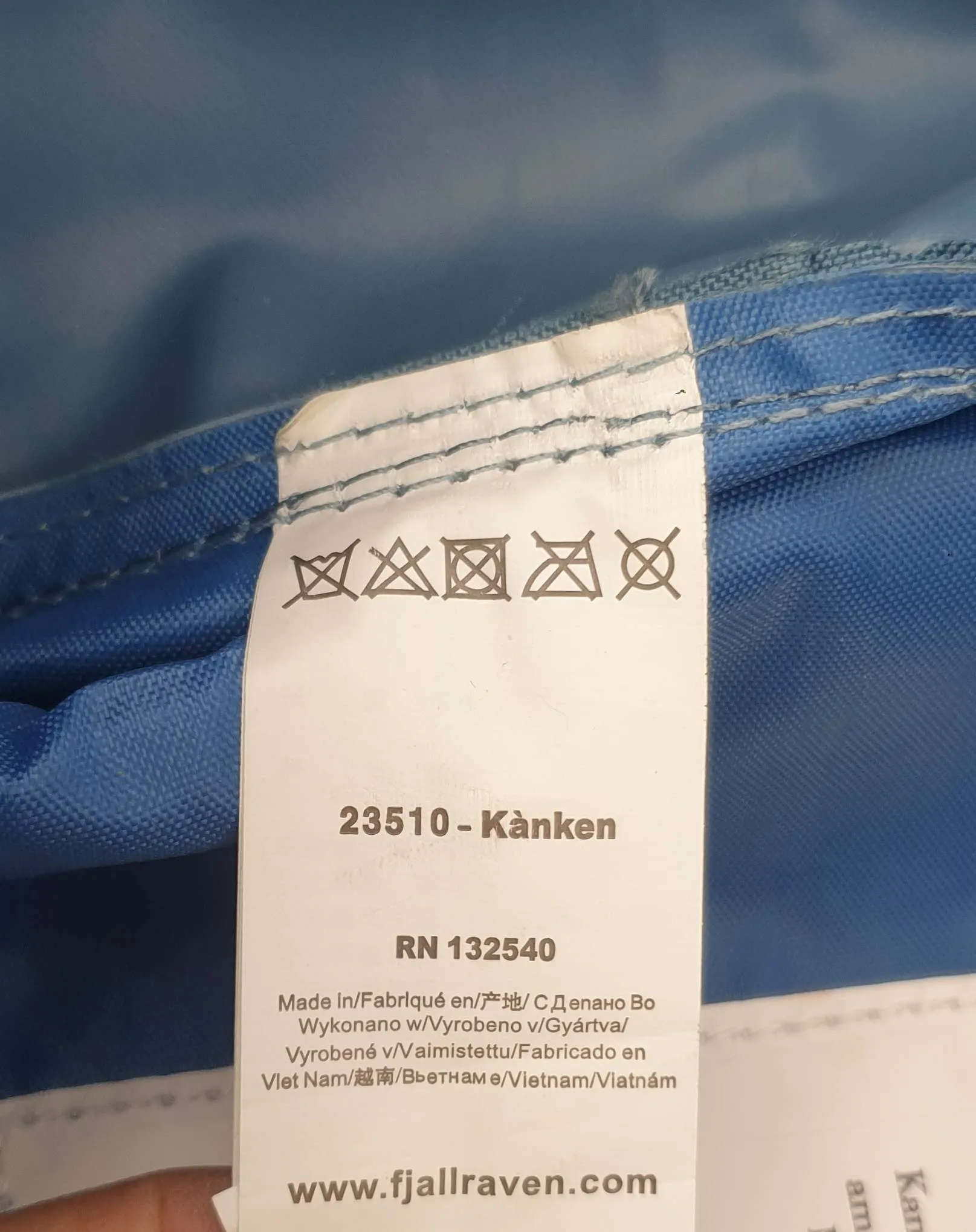 Fjallraven Kanken medium blue backpack