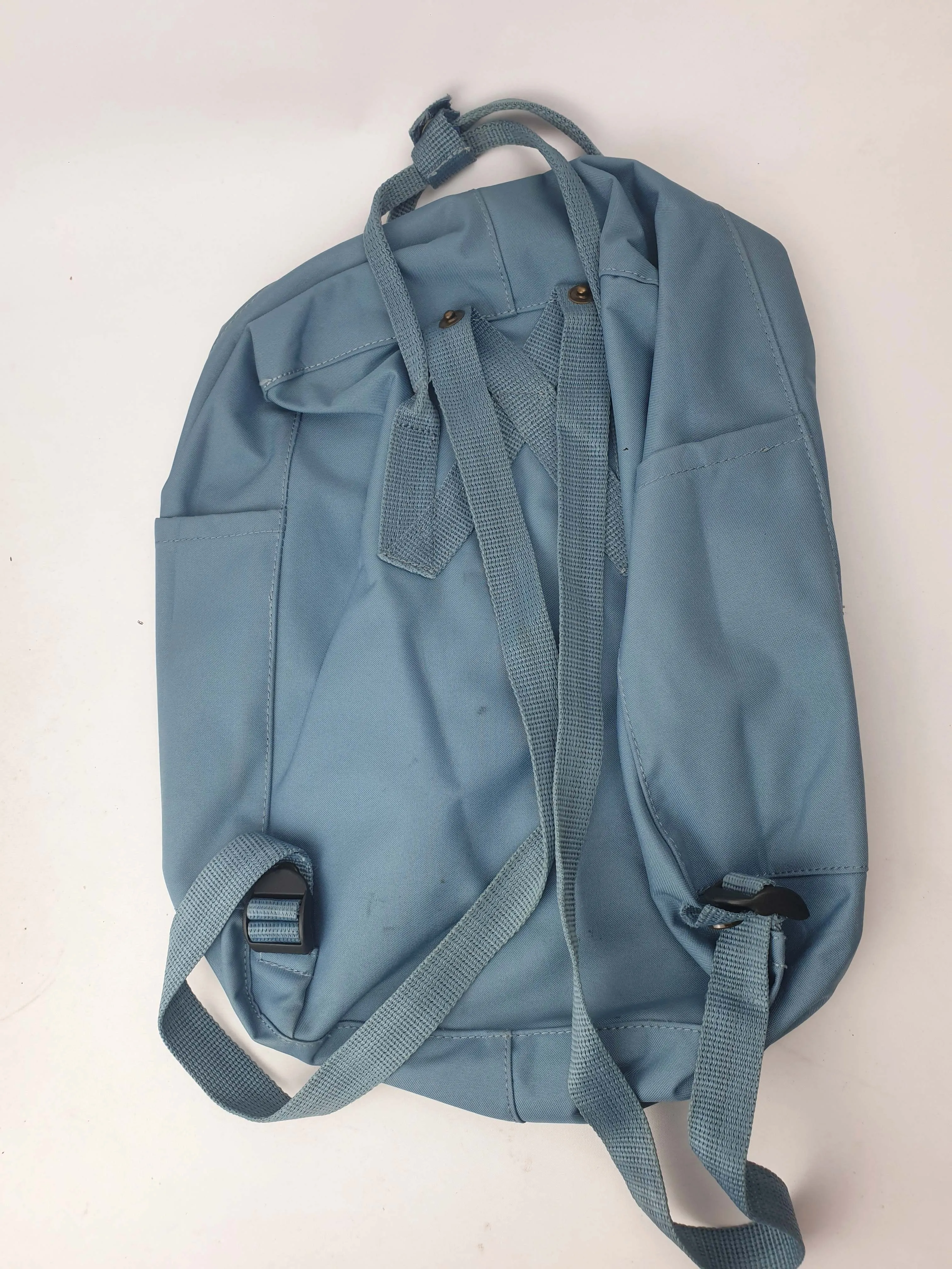 Fjallraven Kanken medium blue backpack