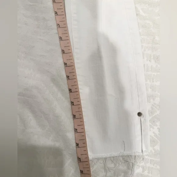 Frame Denim Jeans Size 27 Le Skinny de Jeanne White Distressed Crop