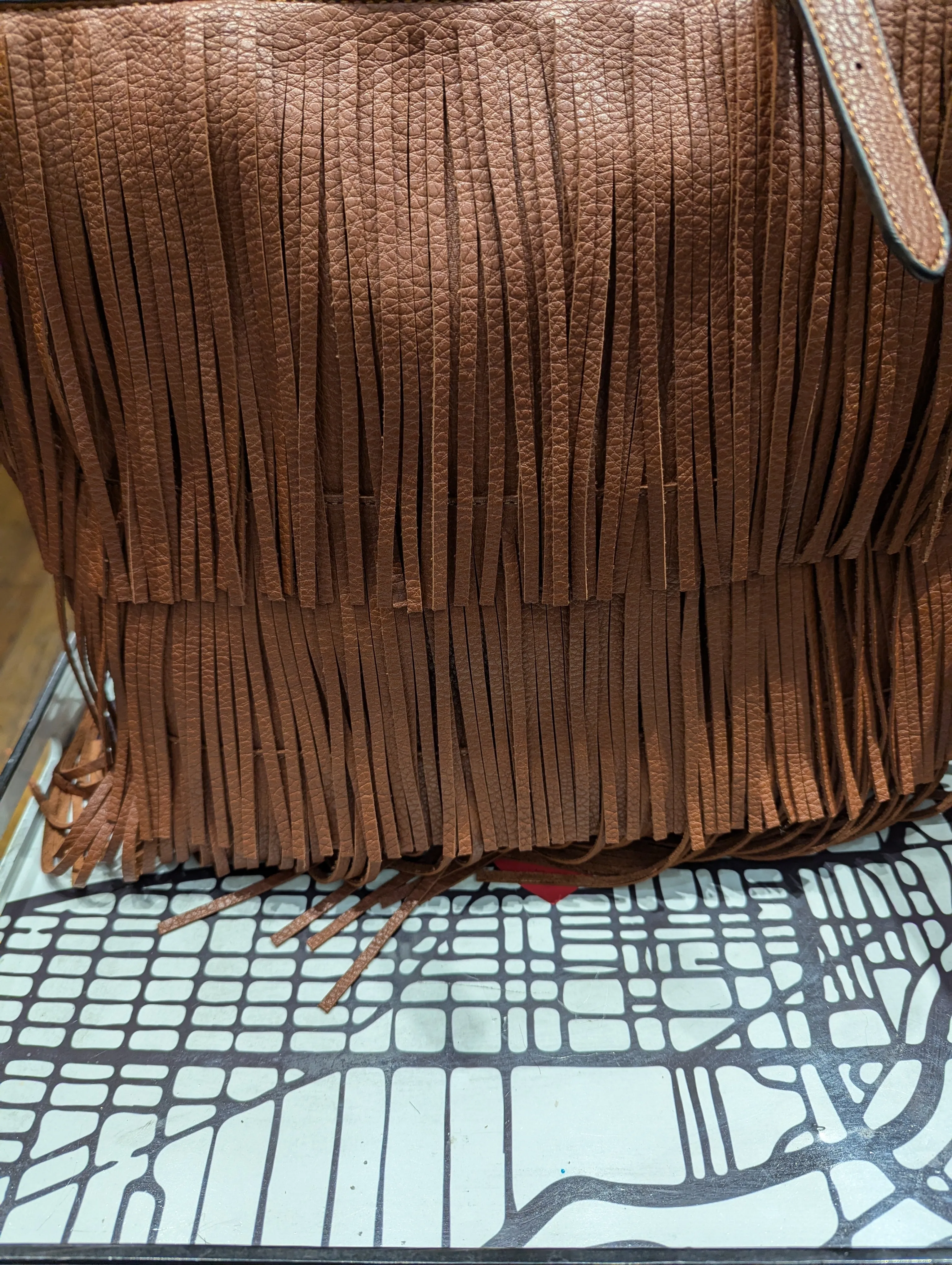 Fringe tote