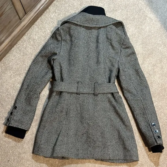 G by Guess Women’s Herringbone Belted Coat Black White Peacoat size XS