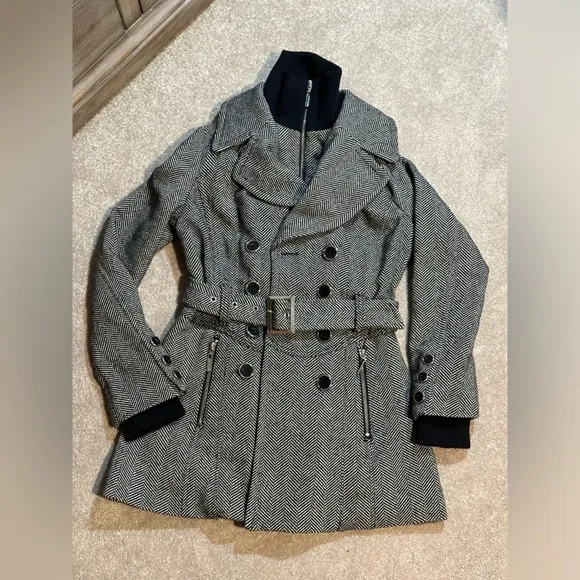 G by Guess Women’s Herringbone Belted Coat Black White Peacoat size XS