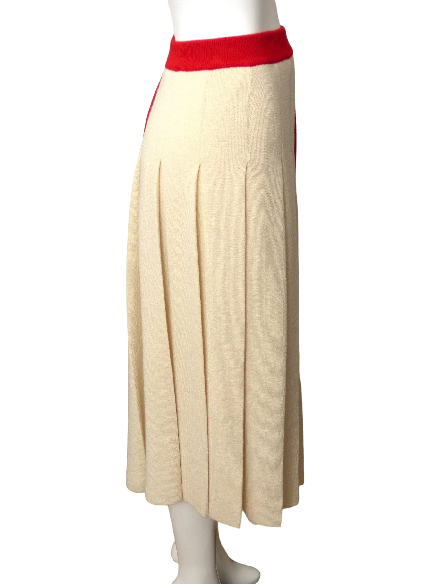 GUCCI-NWT Red & Ivory Wool Skirt, Size 2