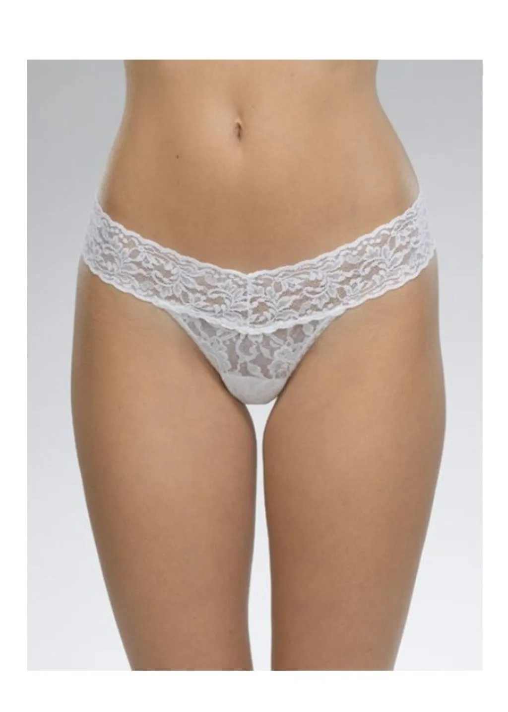 Hanky Panky Signature Lace Original Rise Thong in White