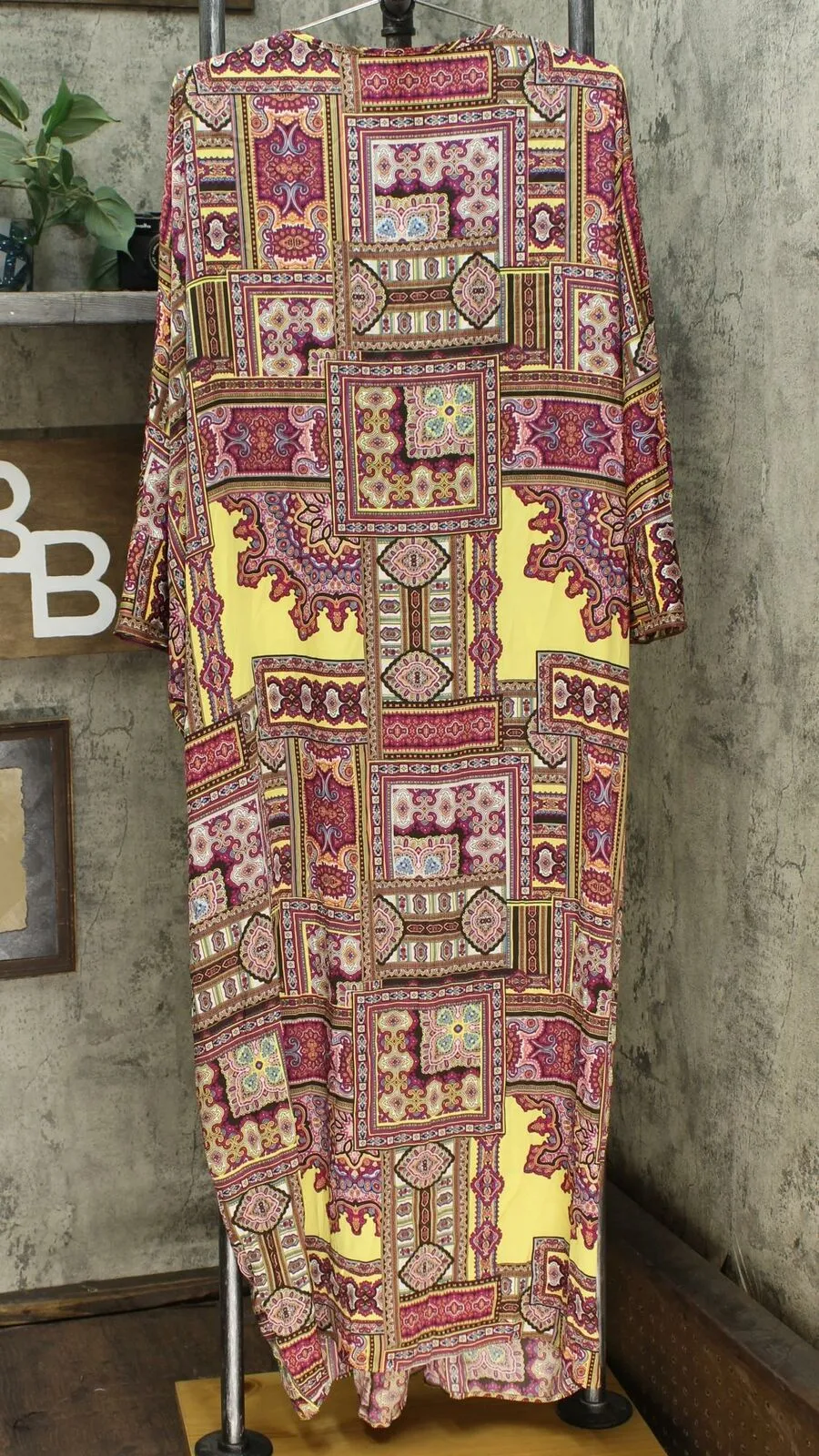 IMAN Women's City Chic Long Sleeve Printed Caftan Dress