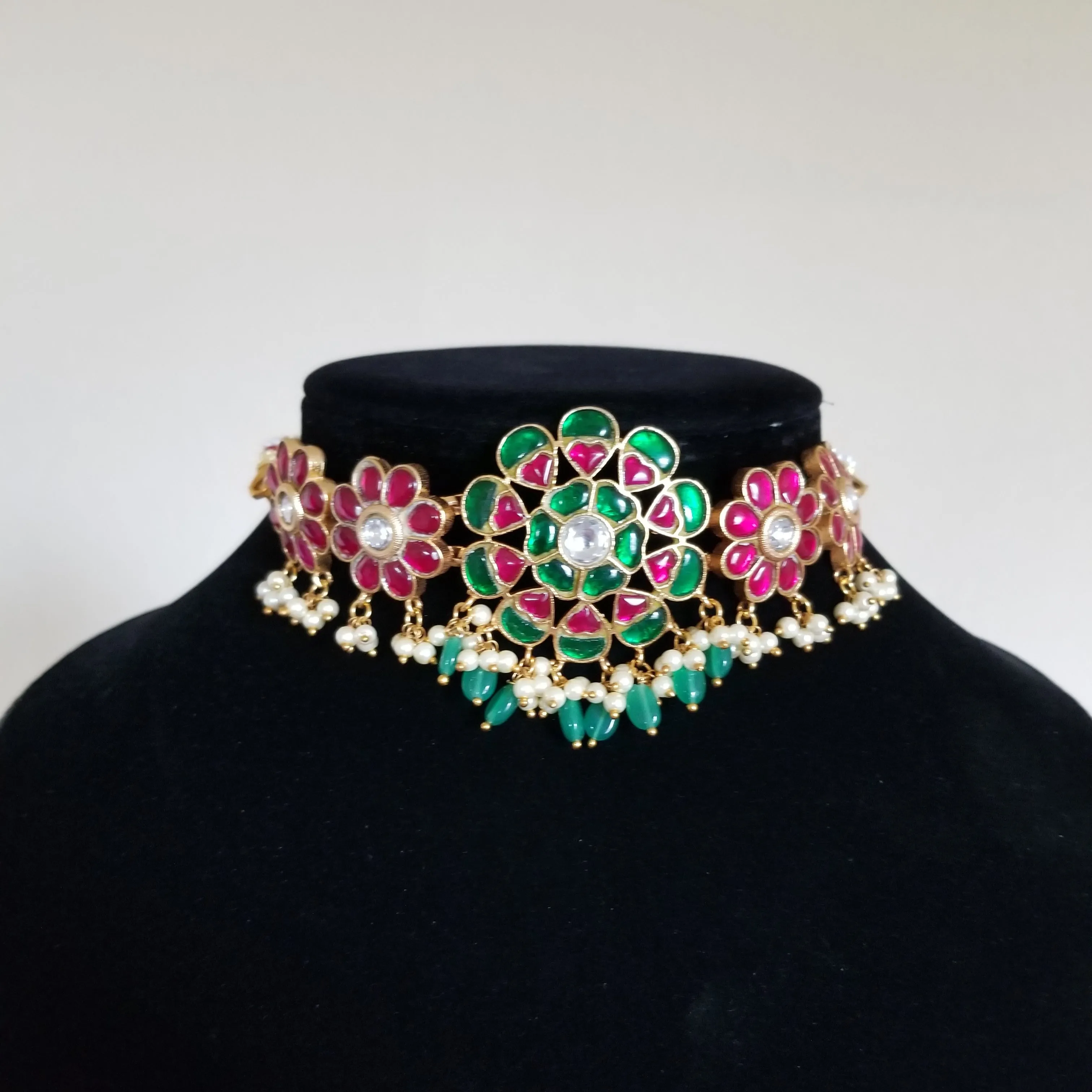 Jadau Kundan Multi Flower Design Choker JV1