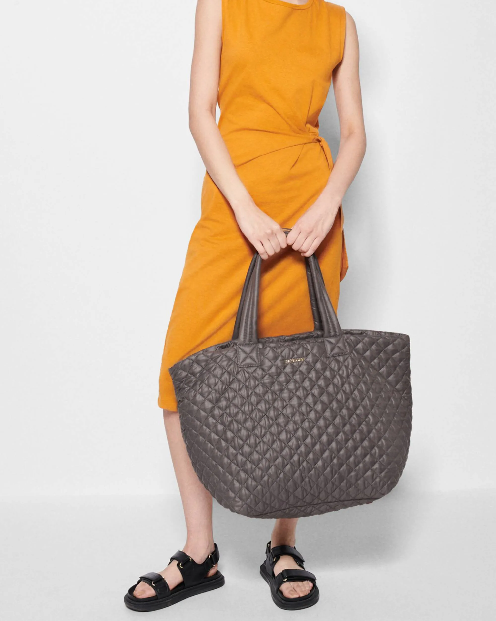 Large Metro Tote Deluxe | Magnet