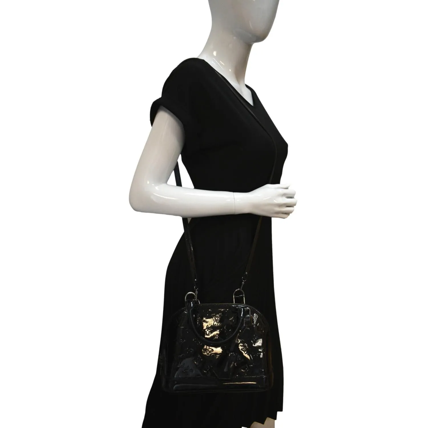LOUIS VUITTON Alma BB Vernis Leather Satchel Crossbody Bag Black