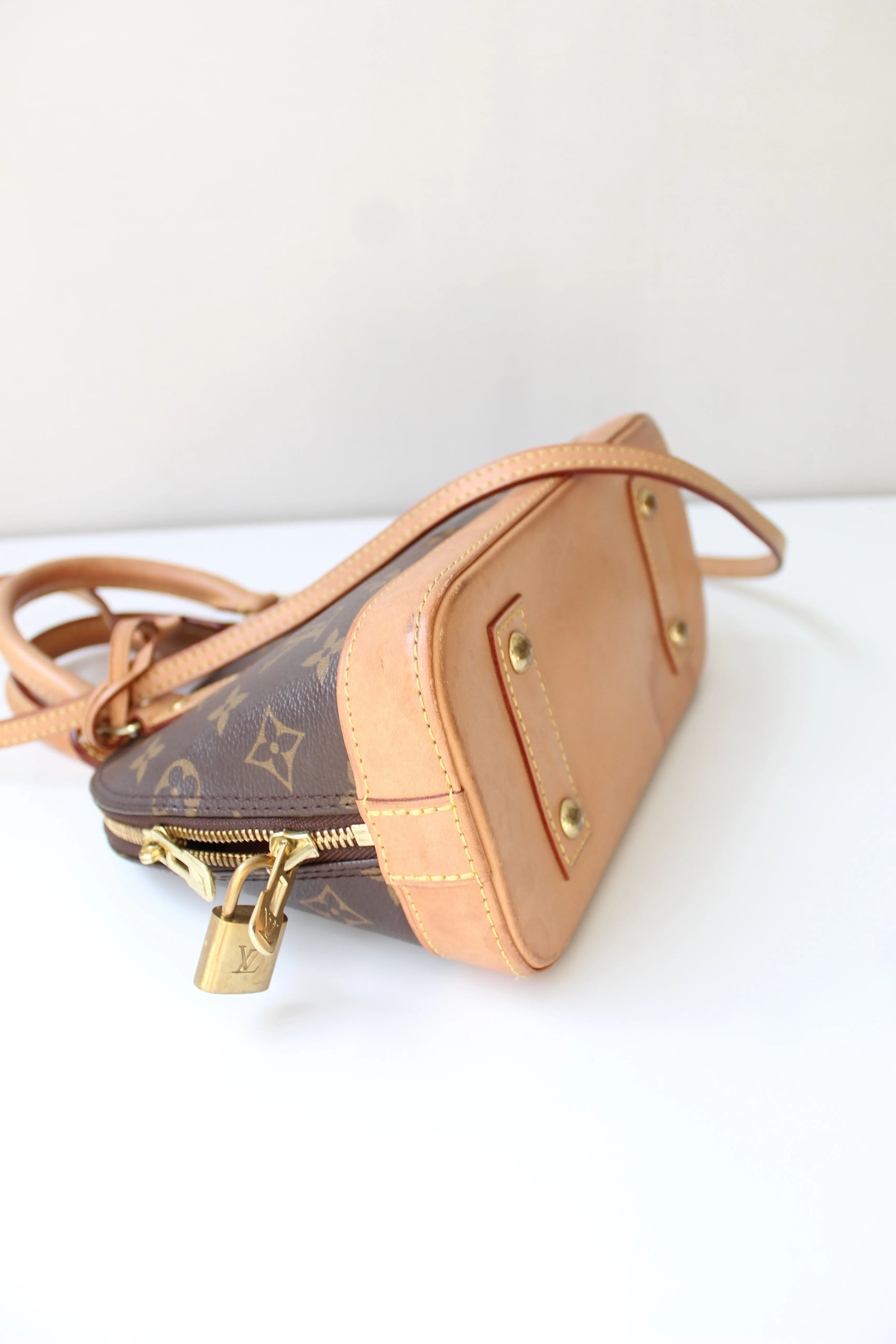 Louis Vuitton Alma BB