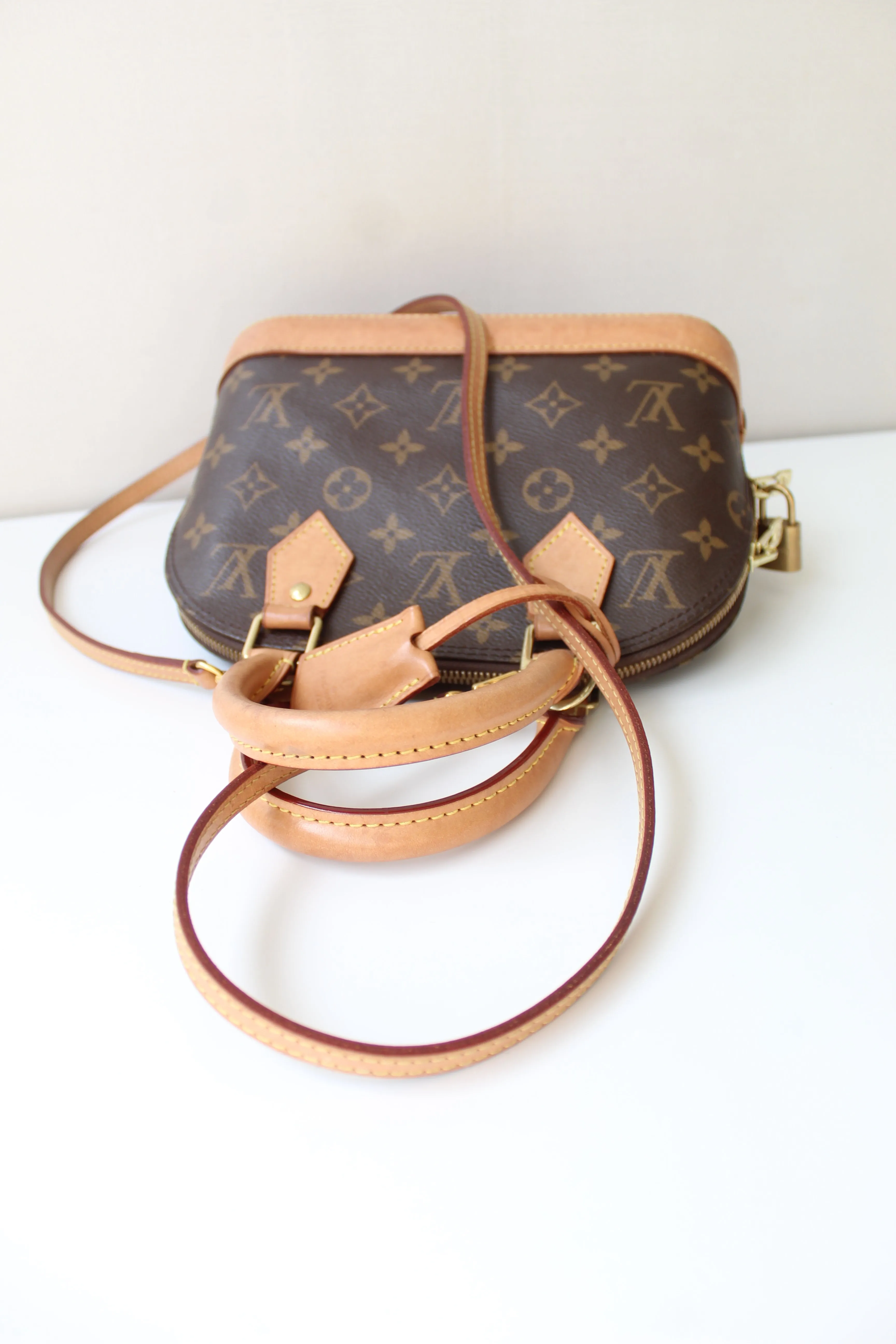 Louis Vuitton Alma BB