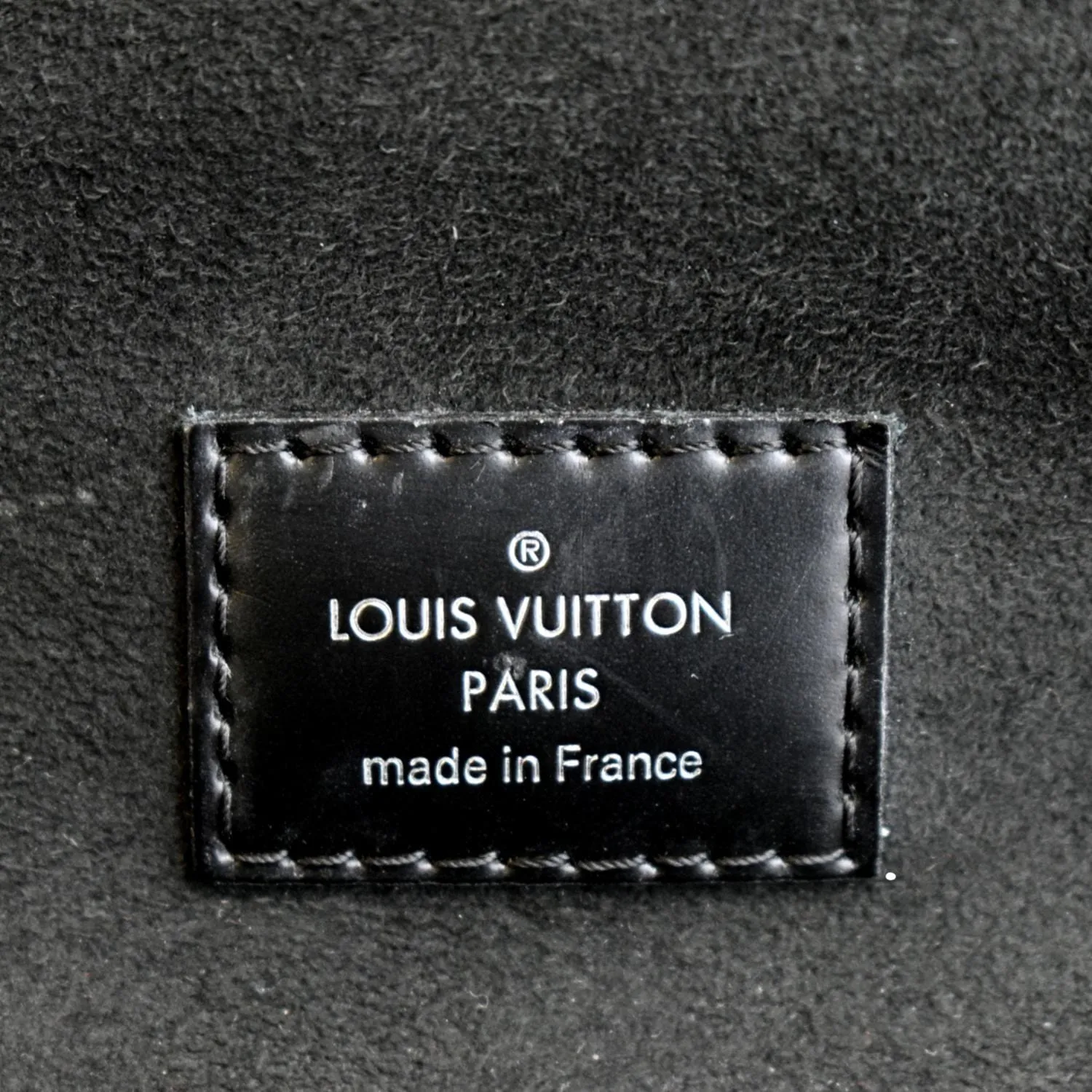 LOUIS VUITTON Cluny MM Epi Leather Shoulder Bag Black