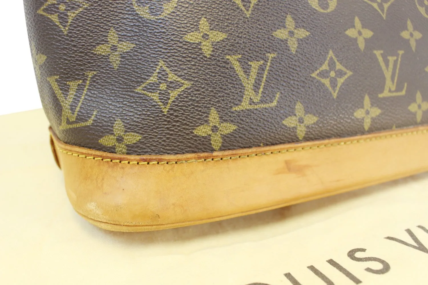 LOUIS VUITTON Monogram Canvas Alma PM Satchel Bag
