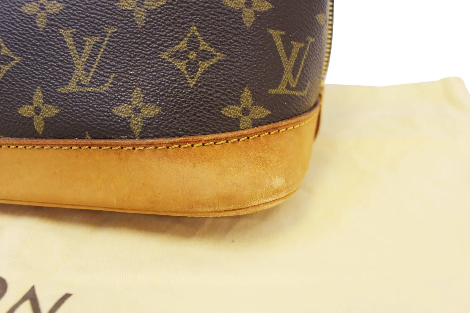 LOUIS VUITTON Monogram Canvas Alma PM Satchel Bag