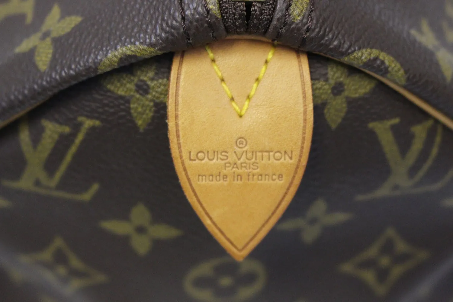 LOUIS VUITTON Monogram Canvas Speedy 30 Brown Satchel Bag